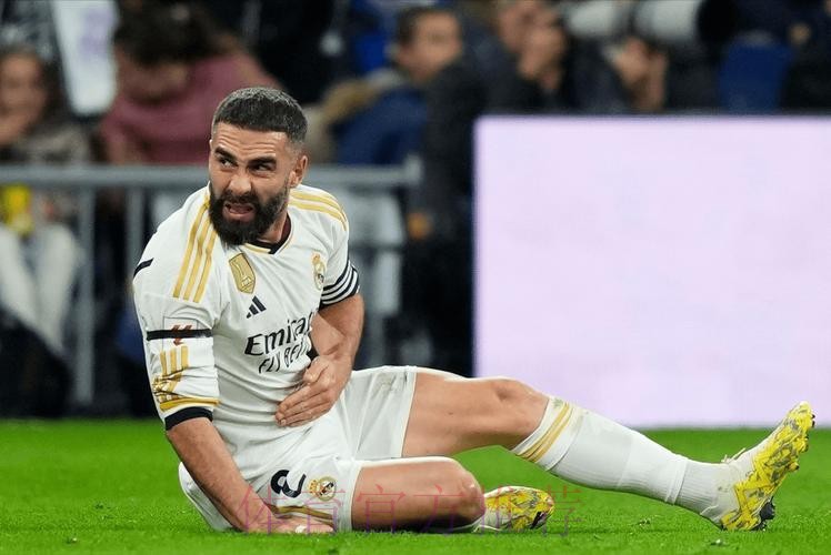 卡瓦哈尔社交网站回应球迷指责：我是最不爽的人